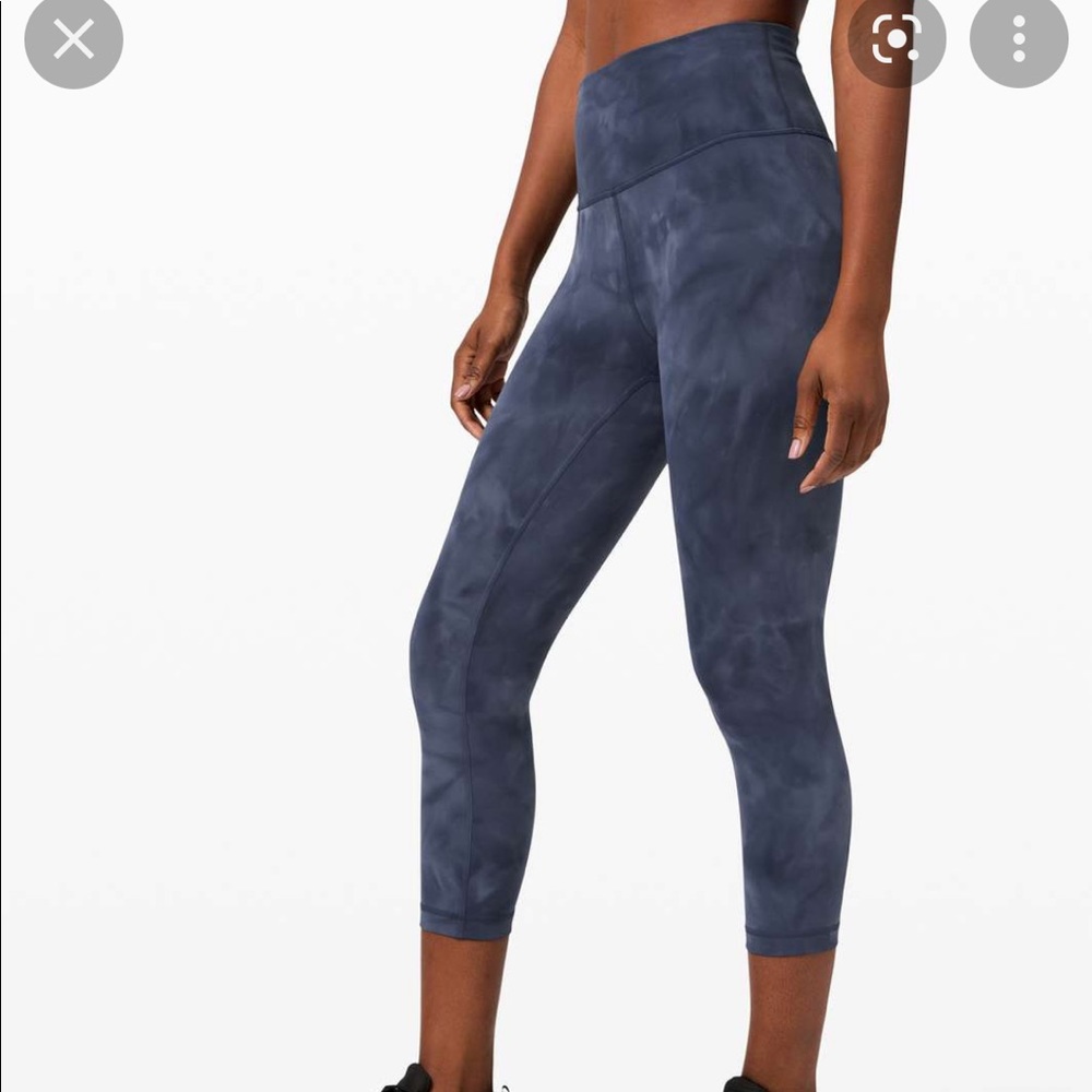 NWT Lululemon Wunder Train Crop 21” size 4 Diamond Dye Naval Blue